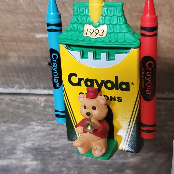 1993 Crayola "Bright Shining Castle" Hallmark Keepsake Ornament. - Picture 3 of 7